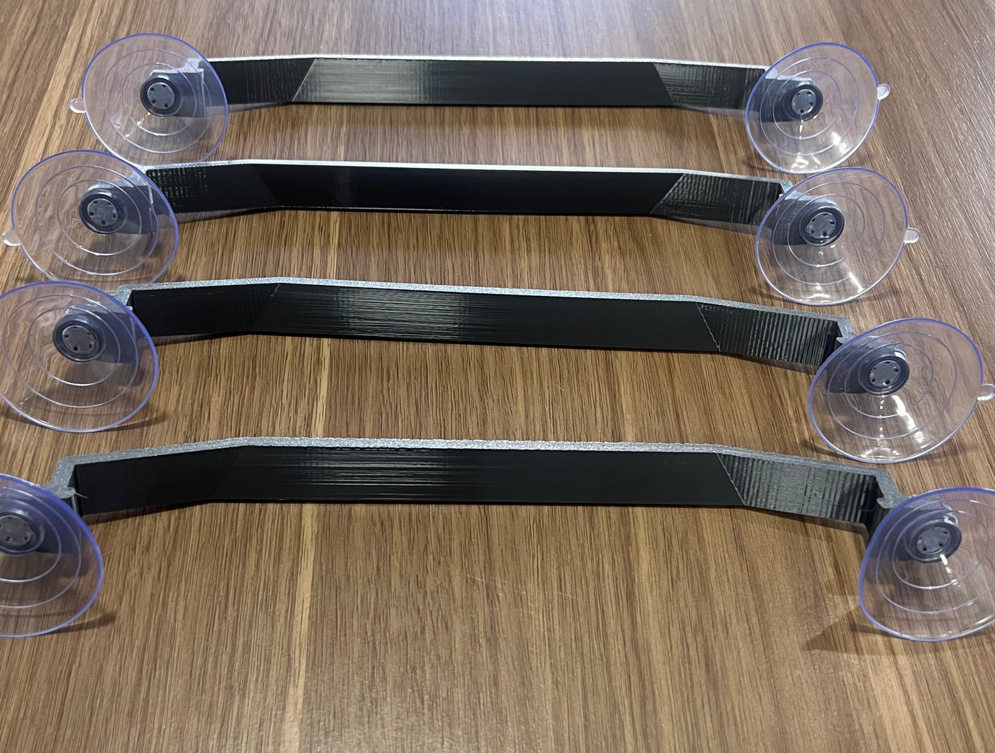 SUPORTE COM VENTOSA PARA STARLINK MINI